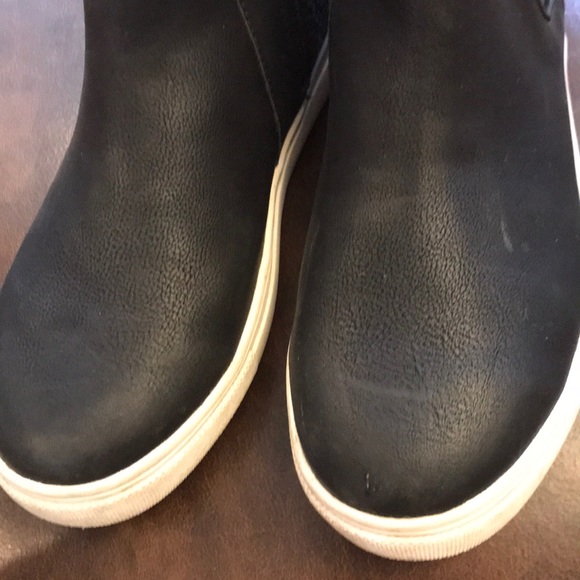 Sparkly Booties - Picture 7 of 7